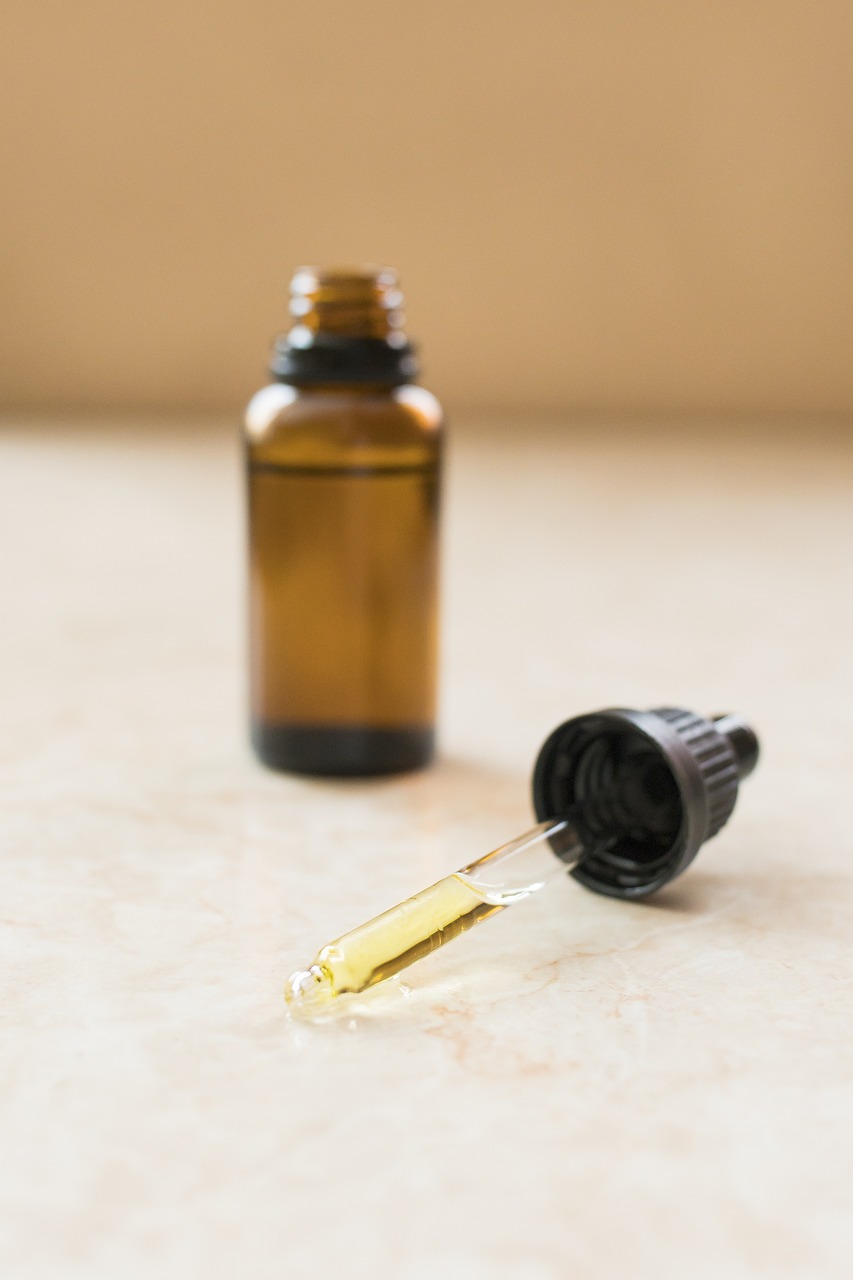 cbd oil, cannabidiol, cannabinoid-5358401.jpg